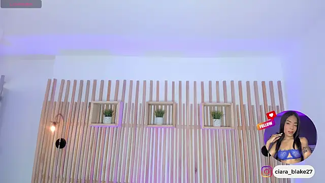 ciara blake online show from March 2026 07:53:02 PM