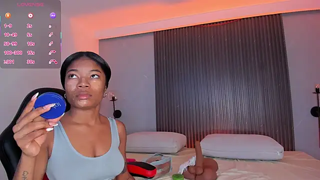 Snapshot of ciara_blake chatting on October 2025 07:36:01 PM ciara blake online show from October 2025 07:36:01 PM