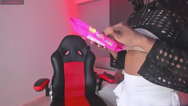 Snapshot of ciara_blake chatting on November 2025 07:50:02 PM ciara blake online show from November 2025 07:50:02 PM