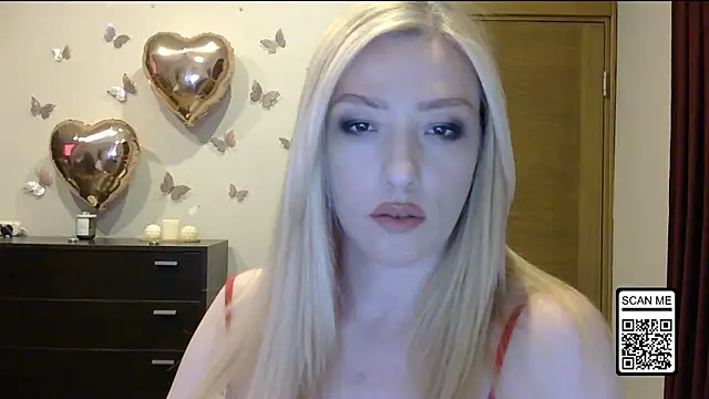Snapshot of Wild_Silk_Desire chatting on June 2026 03:55:01 PM Wild Silk Desire online show from June 2026 03:55:01 PM