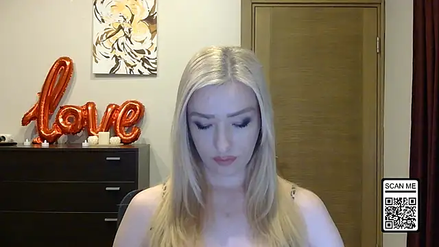 Wild Silk Desire online show from April 2026 04:57:02 PM