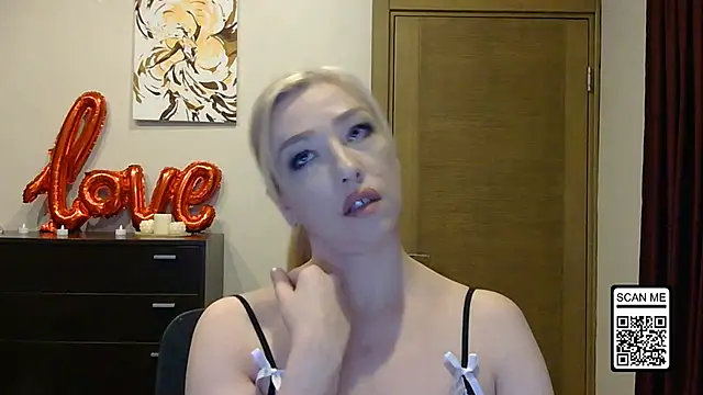 Wild Silk Desire online show from April 2026 05:25:02 PM