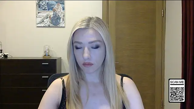 Wild Silk Desire online show from October 2025 02:16:02 PM