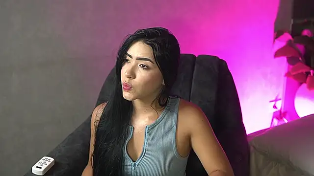 Snapshot of Susan_wall chatting on September 2025 01:17:02 PM Susan wall online show from September 2025 01:17:02 PM