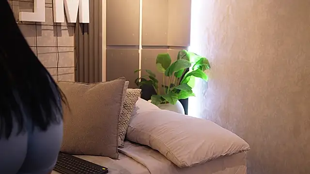 Susan wall online show from April 2026 01:59:01 PM