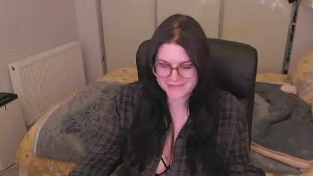 GothSuccubusBabe online show from April 2026 08:48:02 PM