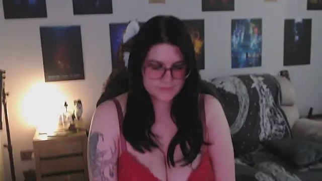 GothSuccubusBabe online show from September 2025 06:36:01 PM