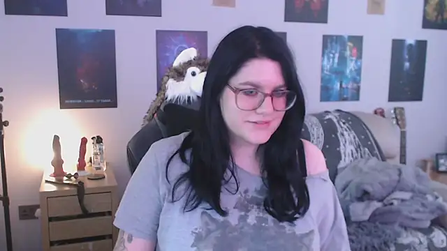 GothSuccubusBabe online show from September 2025 04:51:01 PM