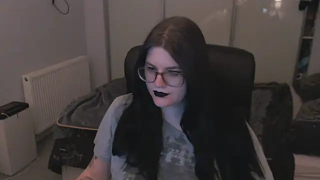 GothSuccubusBabe online show from June 2026 01:07:02 AM