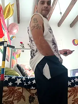 hotCOUPLEPETRA online show from April 2026 10:43:01 AM