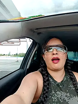 hotCOUPLEPETRA online show from April 2026 03:05:01 PM