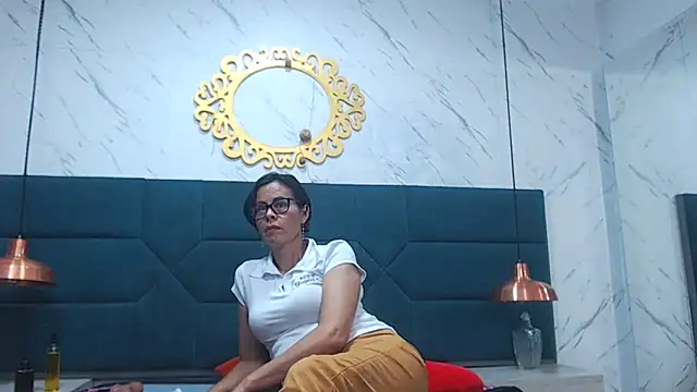 amanda ramirez online show from February 2026 09:28:01 PM