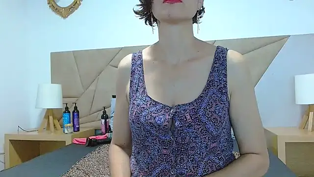 amanda ramirez online show from September 2025 08:25:01 PM