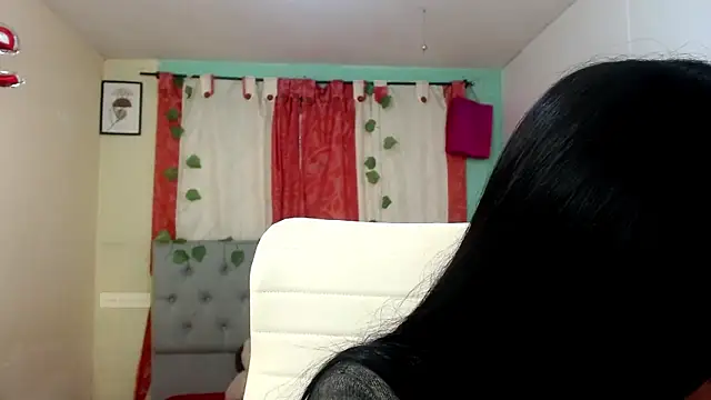 vale miel online show from October 2025 08:09:02 PM