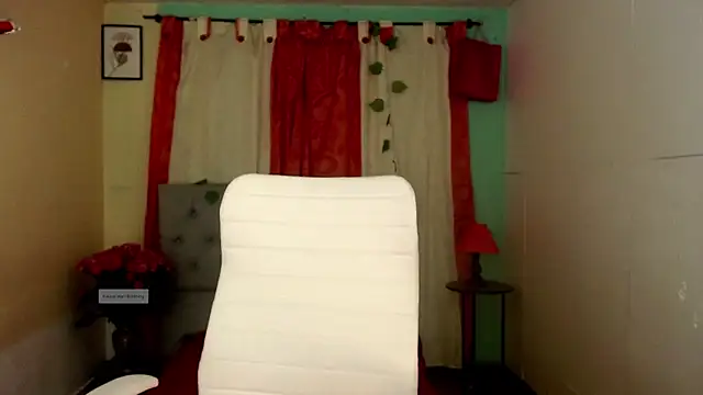 vale miel online show from October 2025 11:47:01 PM