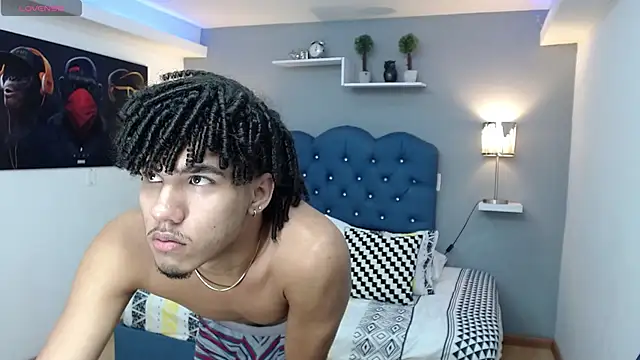 Snapshot of danny_hunt chatting on March 2025 01:19:02 PM danny hunt online show from March 2025 01:19:02 PM