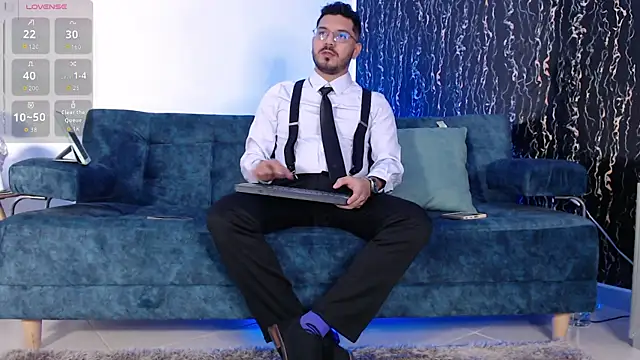 samuelcoopeer online show from November 2025 07:51:01 PM