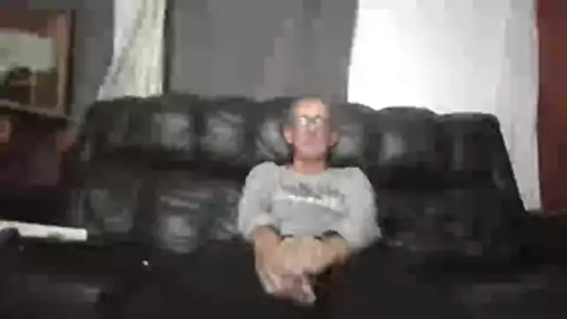 Lovyourpuss online show from June 2026 01:50:01 PM