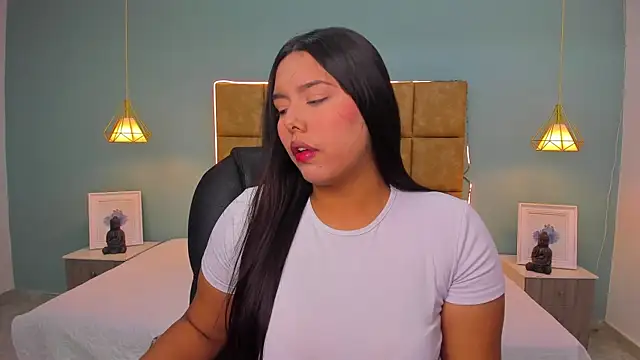 Snapshot of NaniXoxo18 chatting on November 2025 12:52:02 PM NaniXoxo18 online show from November 2025 12:52:02 PM