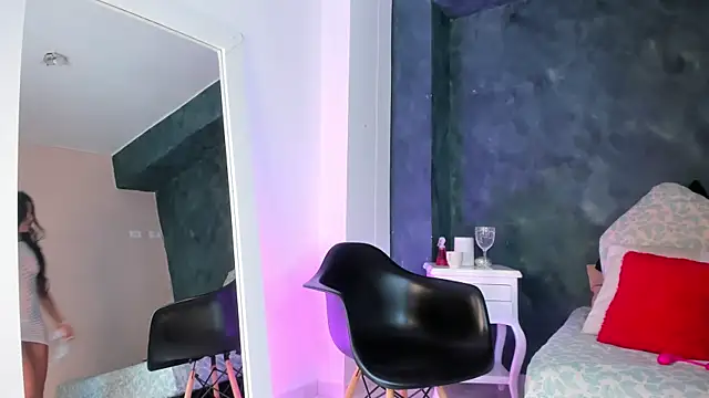 GingerMoon  online show from March 2026 07:02:02 PM