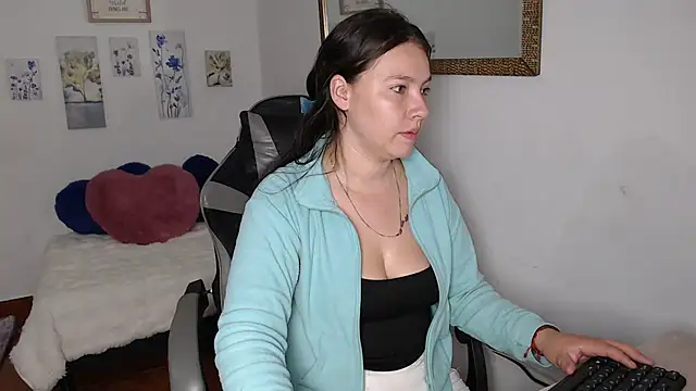 mariaana  222 online show from March 2026 03:36:02 AM