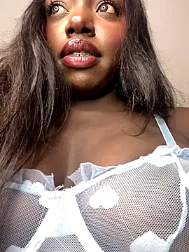 alissradiante1 online show from November 2025 02:43:01 AM