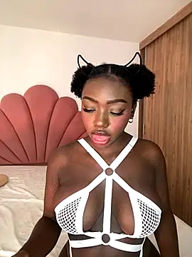 alissradiante1 online show from November 2025 01:20:02 AM