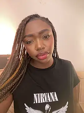 alissradiante1 online show from March 2026 12:25:01 AM