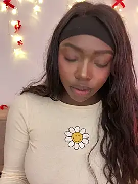 Snapshot of alissradiante1 chatting on December 2025 02:38:02 AM alissradiante1 online show from December 2025 02:38:02 AM