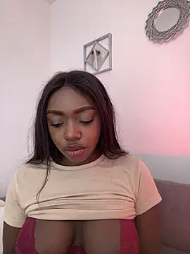 alissradiante1 online show from April 2026 01:06:01 AM