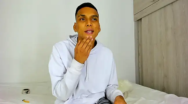 LUCIFER BIG0501 online show from March 2025 06:47:02 AM