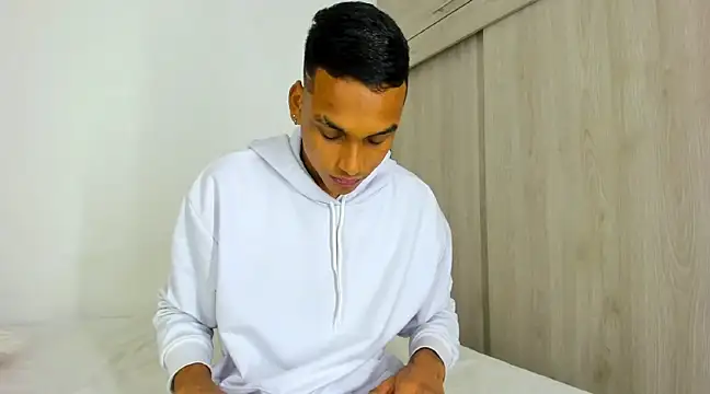 LUCIFER BIG0501 online show from March 2025 03:43:01 AM