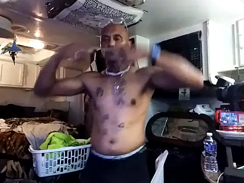 badboy2u2025 online show from November 2025 03:55:02 PM