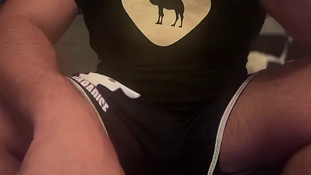 CloudyMuscleBeefy online show from September 2025 09:48:01 PM
