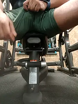 CloudyMuscleBeefy online show from September 2025 01:17:01 AM