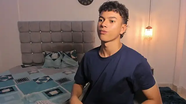 Santy Stump online show from November 2025 08:31:02 PM