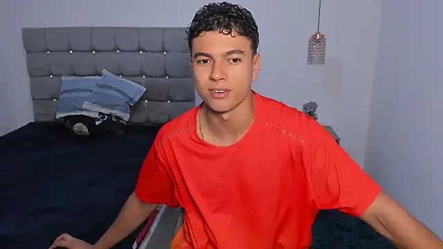 Santy Stump online show from February 2026 10:39:01 PM