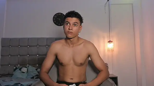 Santy Stump online show from November 2025 08:20:02 PM