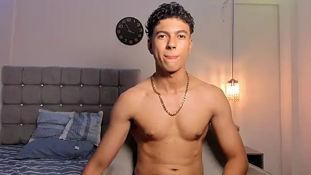 Santy Stump online show from December 2025 08:55:02 PM