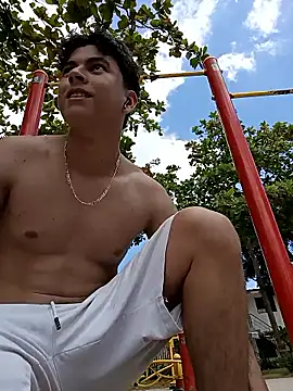 Santy Stump online show from March 2026 04:19:01 PM