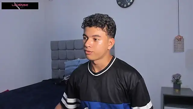 Santy Stump online show from February 2026 07:24:01 PM