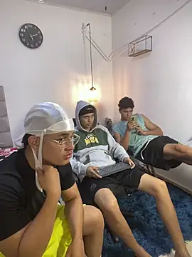 Santy Stump online show from March 2026 10:13:01 PM