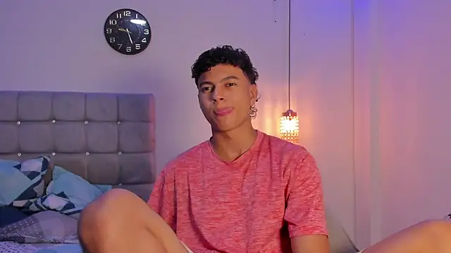 Santy Stump online show from September 2025 09:08:02 PM