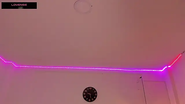 Santy Stump online show from October 2025 10:32:02 PM