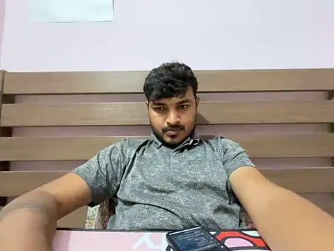 midnight 24 online show from November 2025 04:57:01 PM