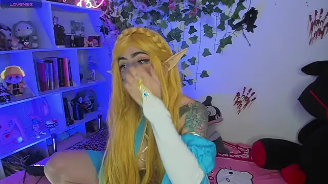 Snapshot of sarahminage_ chatting on November 2025 06:03:01 PM sarahminage online show from November 2025 06:03:01 PM