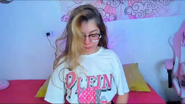 abbie jensen  online show from March 2026 06:47:01 AM