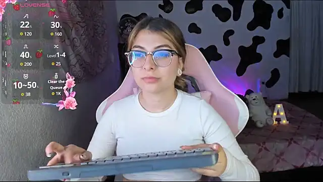 abbie jensen  online show from February 2026 04:21:01 AM