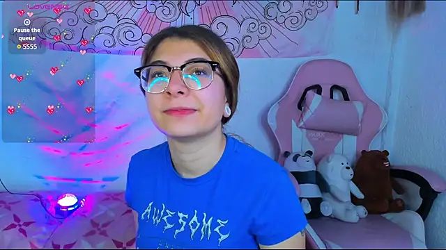 abbie jensen  online show from April 2026 05:42:01 PM