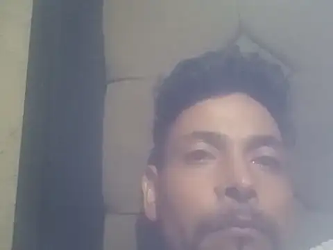 ConfidedAward online show from December 2025 09:47:02 AM